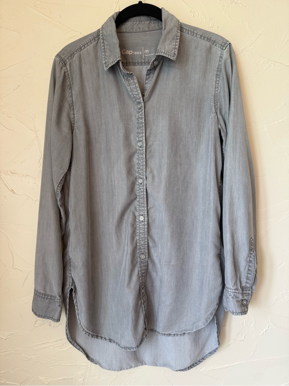 [gap] tunic top